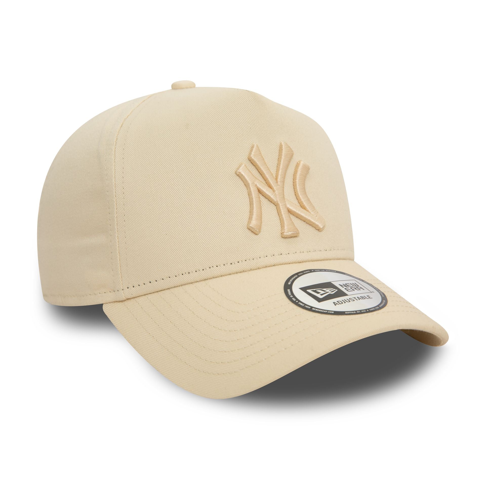 This is a New York Yankees League Essential Light Beige 9FORTY E-Frame Adjustable Cap 3