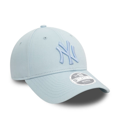 This is a New York Yankees Womens League Essential Pastel Blue 9FORTY Adjustable Cap 4