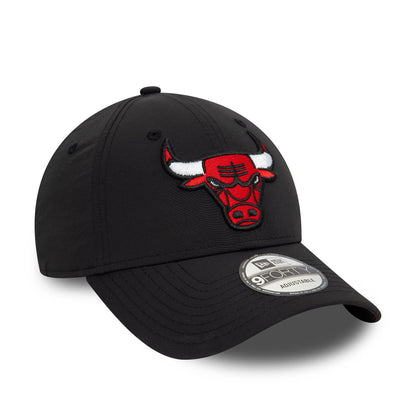 This is a Chicago Bulls Recycled Black 9FORTY Adjustable Cap 3