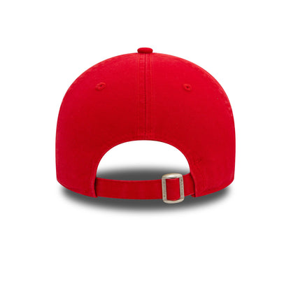 This is a New Era Womens Washed Red 9TWENTY Adjustable Cap 2