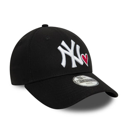 This is a New York Yankees Youth Icon Black 9FORTY Adjustable Cap 3