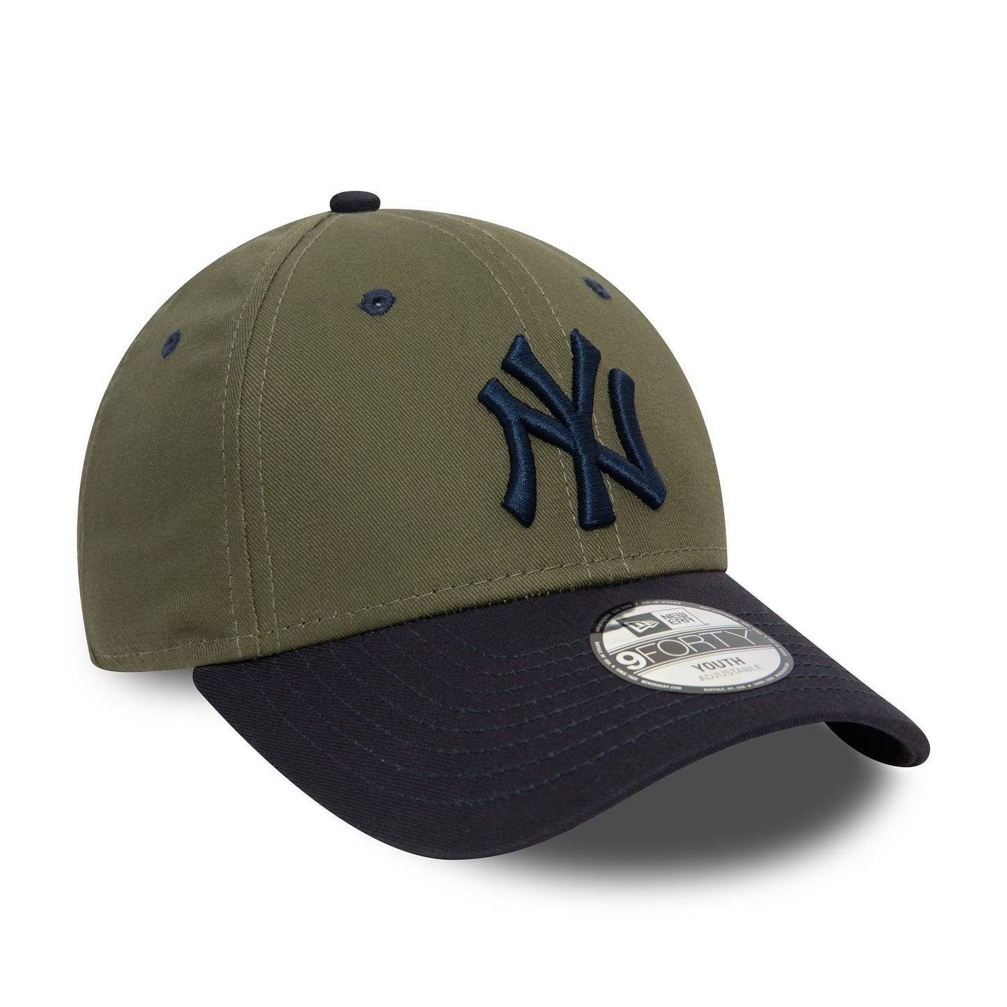 This is a New York Yankees Youth Contrast Khaki 9FORTY Adjustable Cap 2