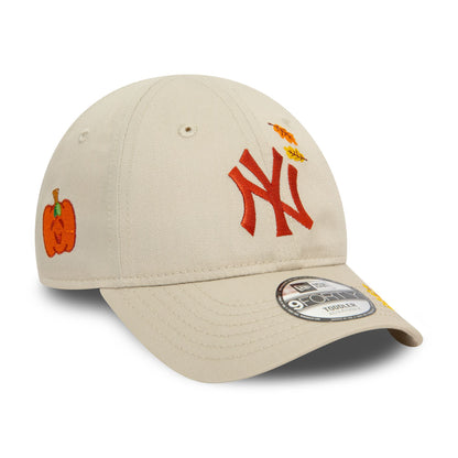 This is a New York Yankees Toddler Icon Light Beige 9FORTY Adjustable Cap 4