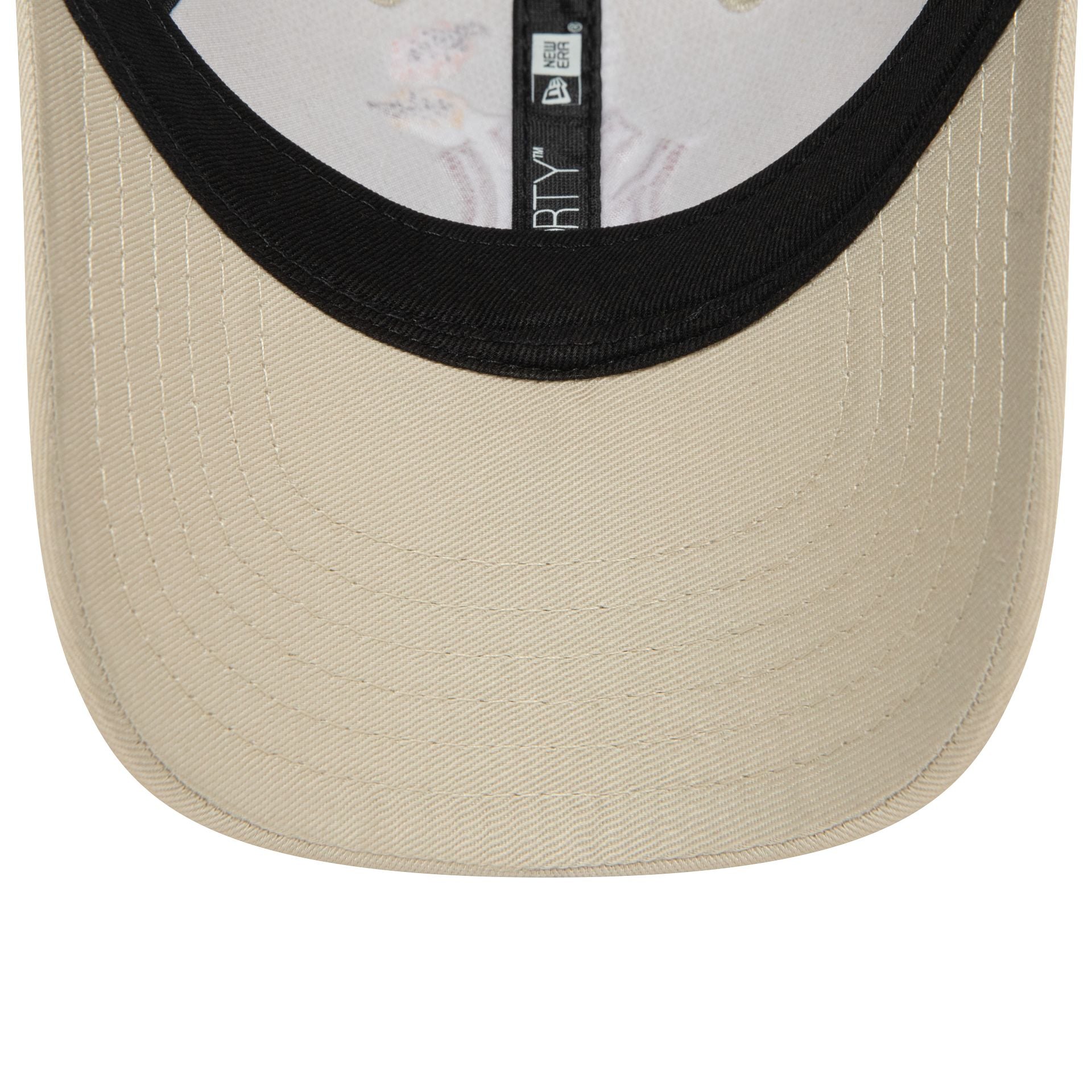 This is a New York Yankees Toddler Icon Light Beige 9FORTY Adjustable Cap 5