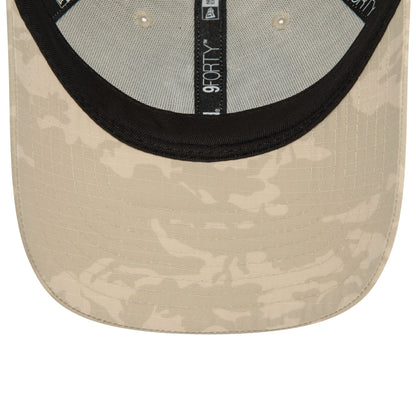 This is a New York Yankees Tonal Camo All Over Print Light Beige 9FORTY Adjustable Cap 5