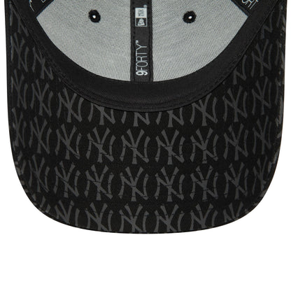 This is a New York Yankees Team Monogram Black 9FORTY Adjustable Cap 5