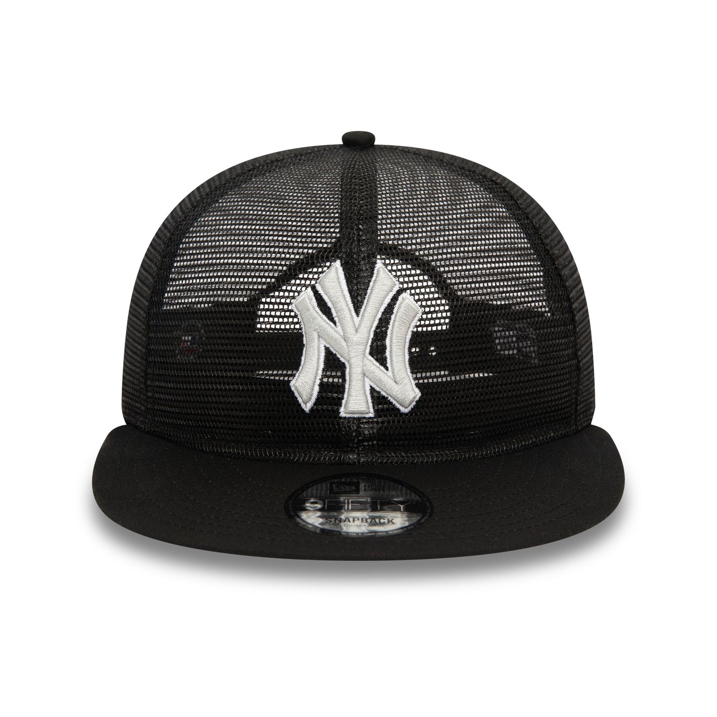 This is a New York Yankees Embroidered Mesh Black 9FIFTY Snapback Cap 2