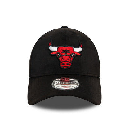 This is a Chicago Bulls Faux Suede Black 39THIRTY Stretch Fit Cap 2