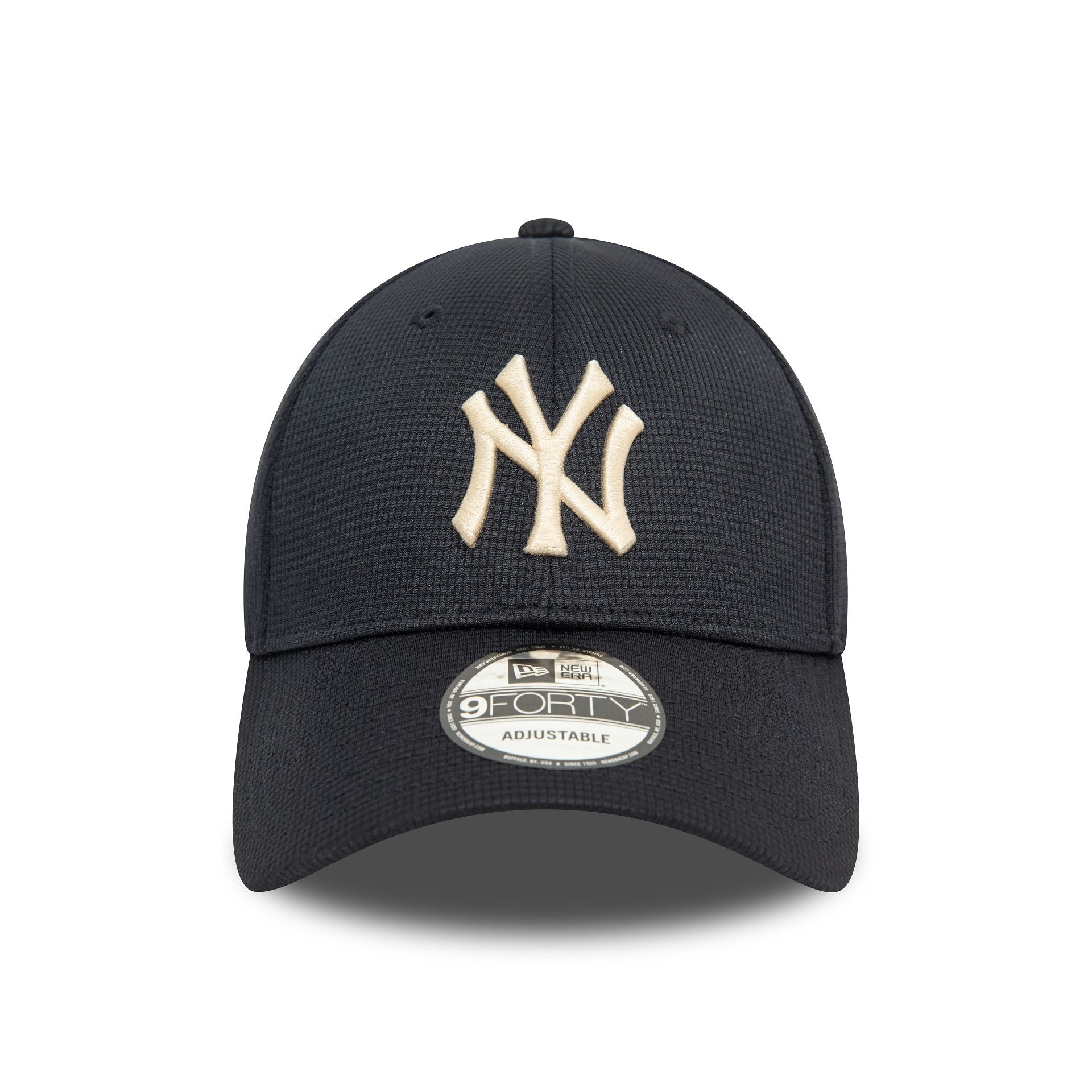 This is a New York Yankees Pivot Knit Navy 9FORTY Adjustable Cap 2