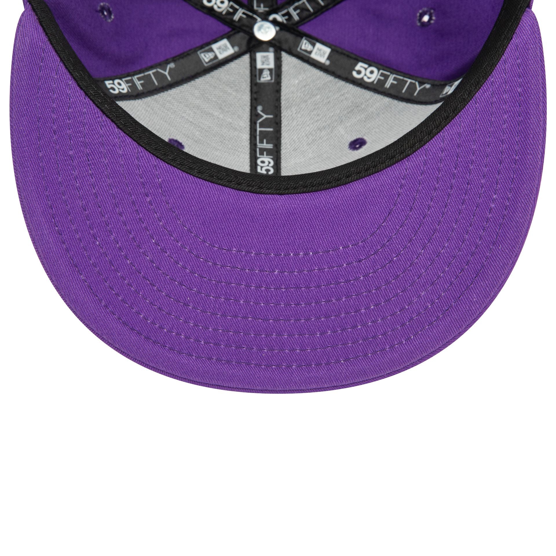 This is a Minnesota Vikings NFL Official Team Colours Purple 59FIFTY Fitted Cap 3