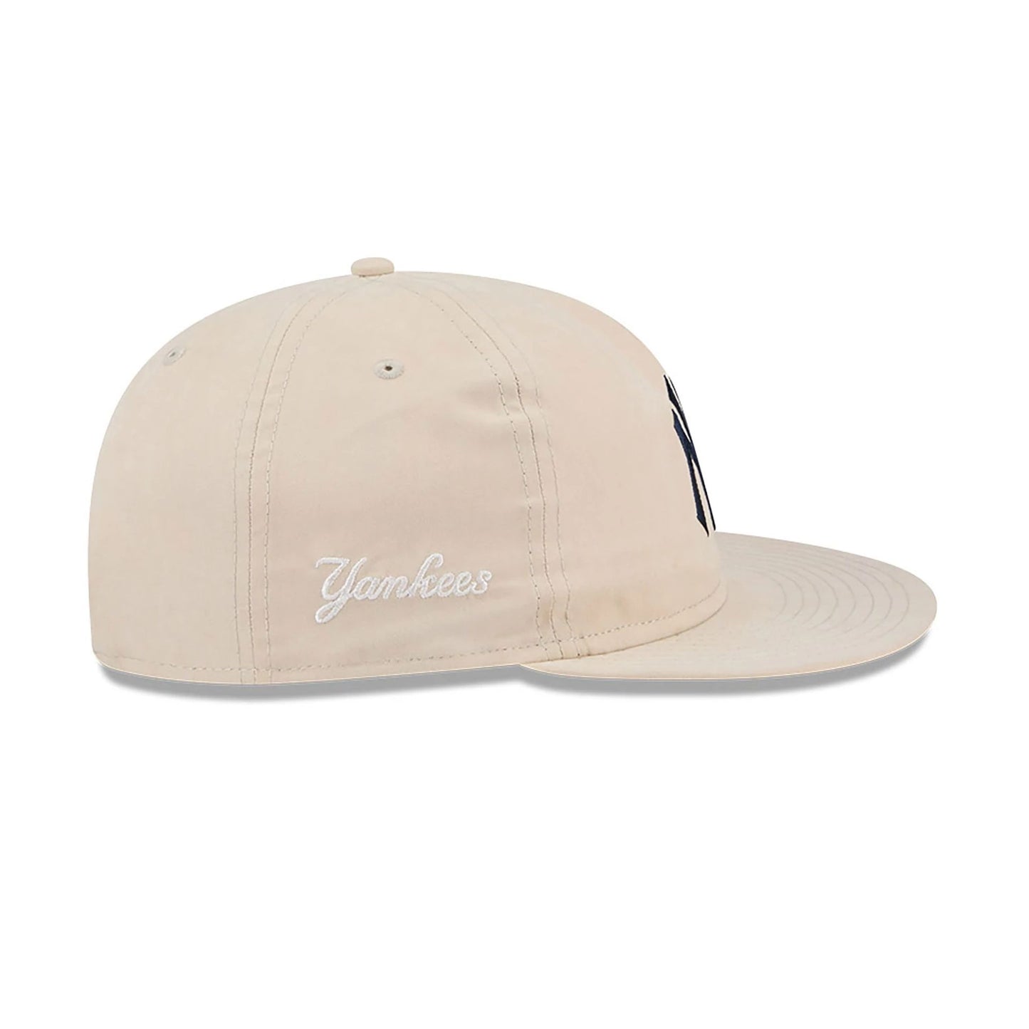 This is a New York Yankees Brushed Nylon Light Beige Retro Crown 9FIFTY Strapback Cap 6