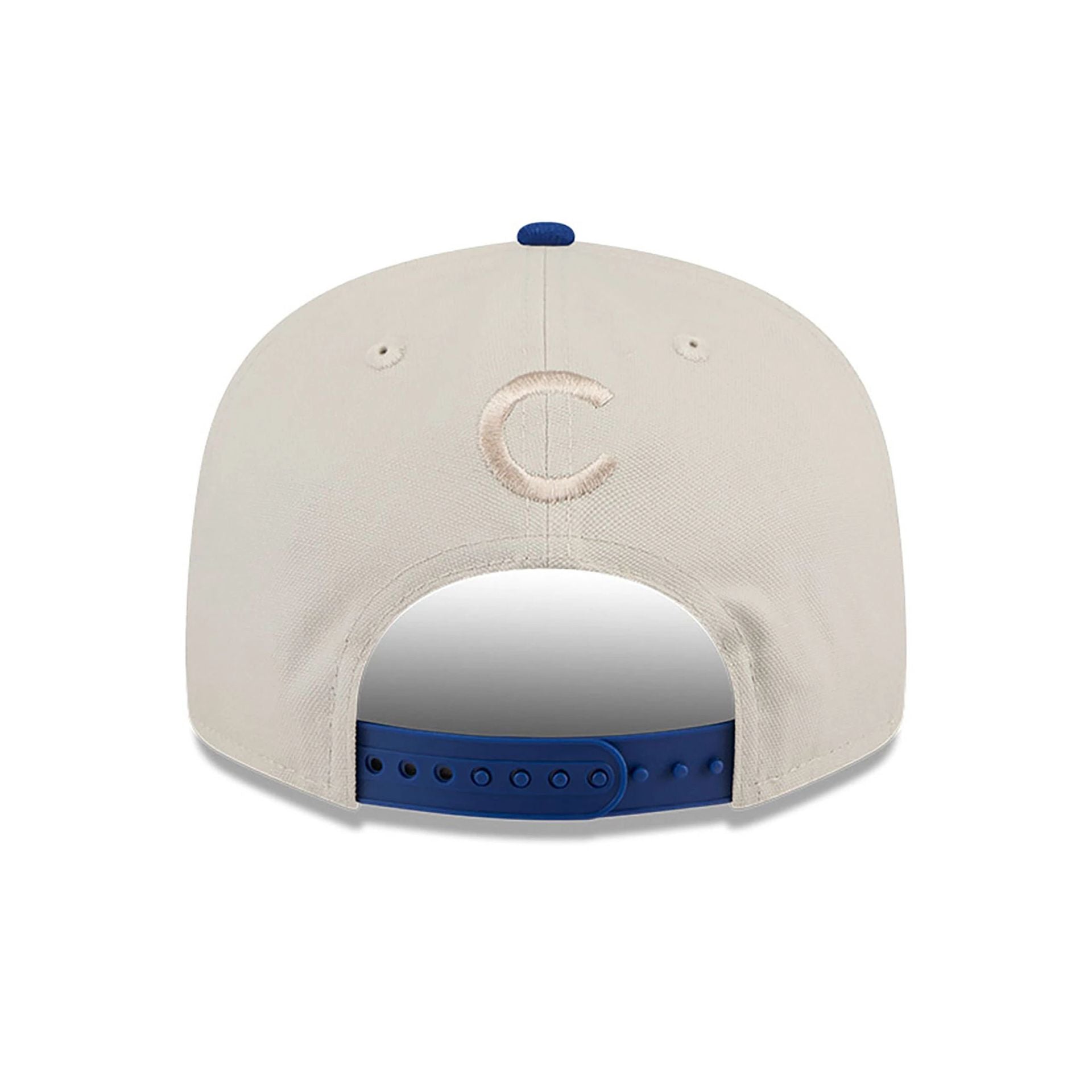 This is a Chicago Cubs Floral Fill Light Beige 9FIFTY Snapback Cap 5