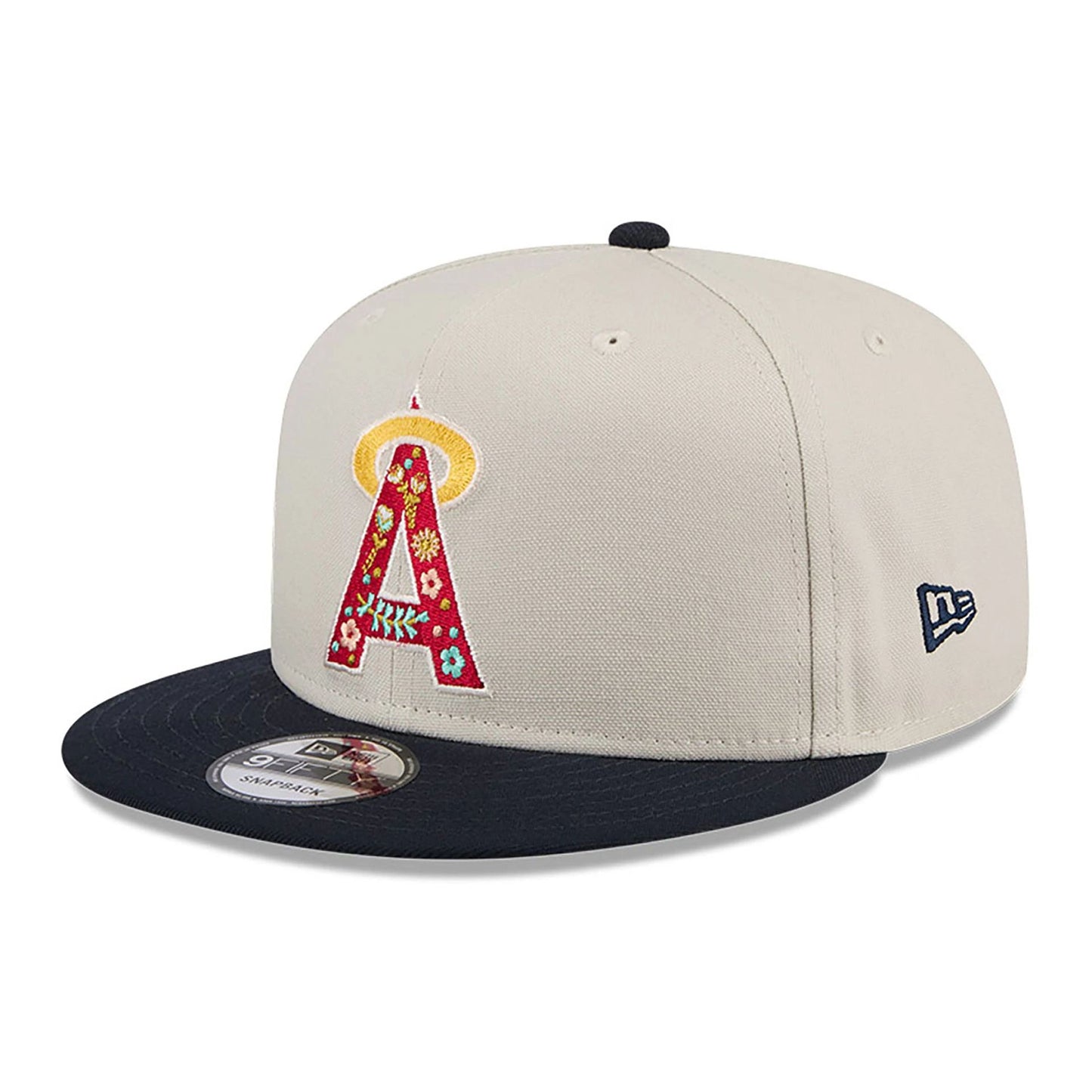 This is a LA Angels Floral Fill Light Beige 9FIFTY Snapback Cap 4