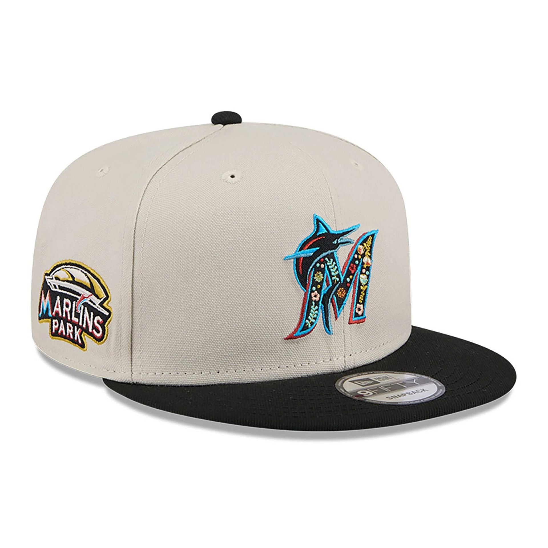 This is a Miami Marlins Floral Fill Light Beige 9FIFTY Snapback Cap 1