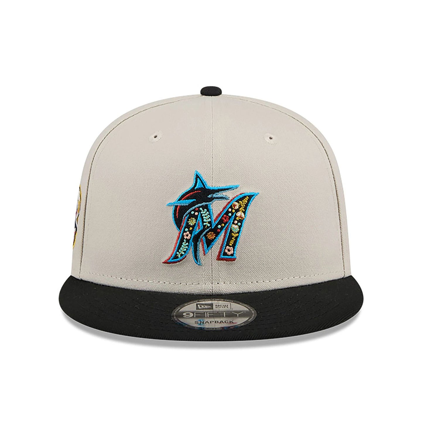 This is a Miami Marlins Floral Fill Light Beige 9FIFTY Snapback Cap 3