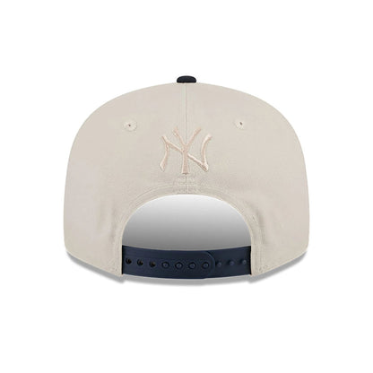 This is a New York Yankees Floral Fill Light Beige 9FIFTY Snapback Cap 5