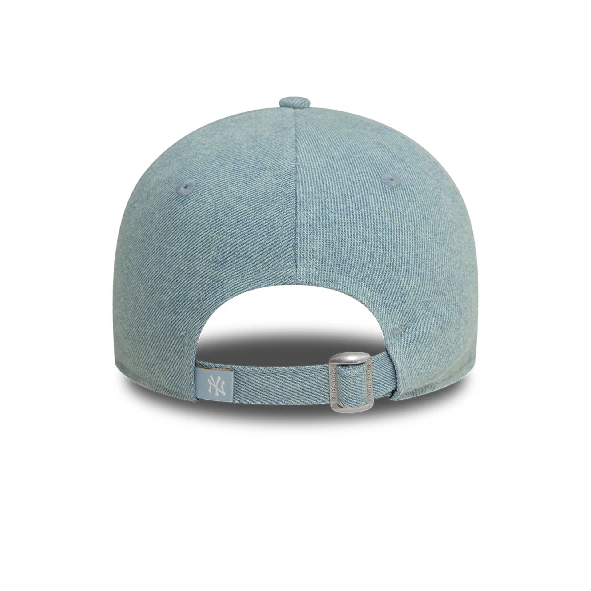 This is a New York Yankees Womens Denim Mimosa Light Blue 9FORTY Adjustable Cap 2