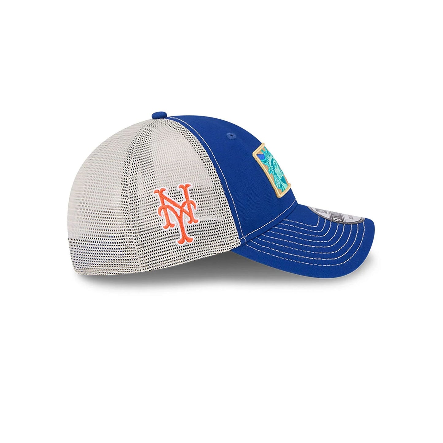 This is a New York Mets State Souvenir White 9TWENTY Adjustable Cap 6