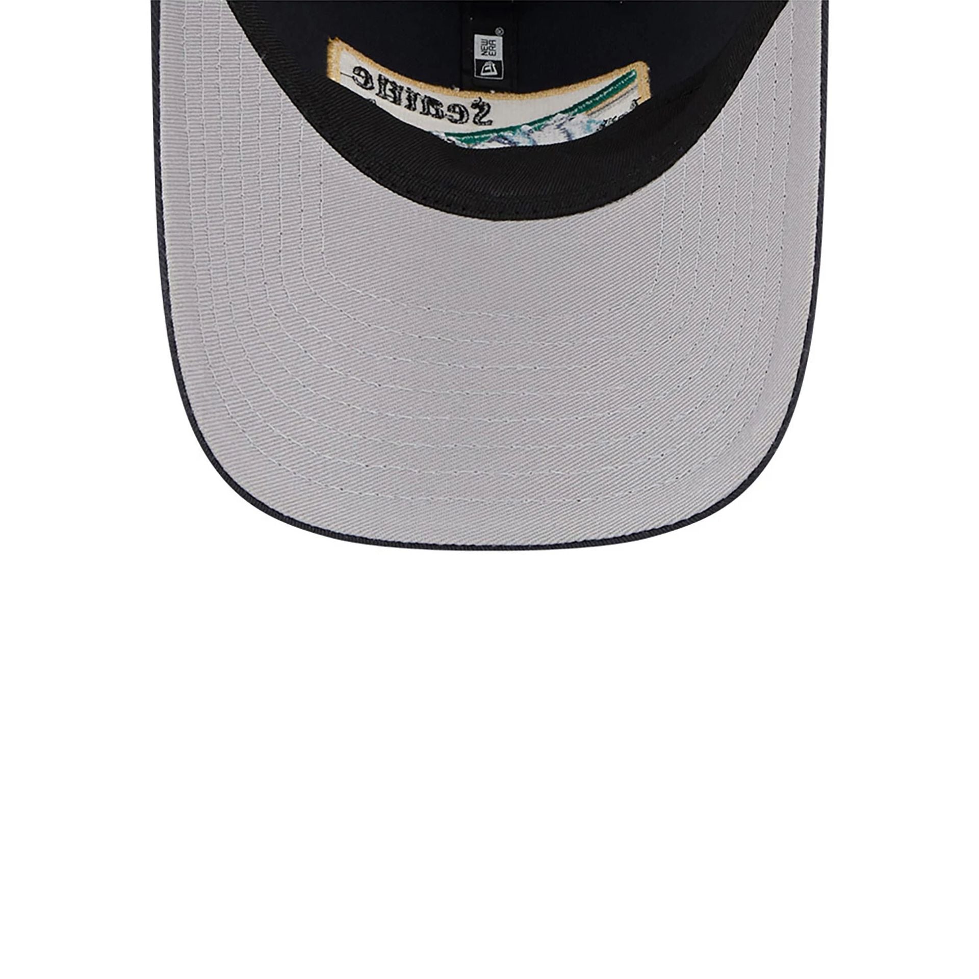 This is a Seattle Mariners State Souvenir White 9TWENTY Adjustable Cap 2