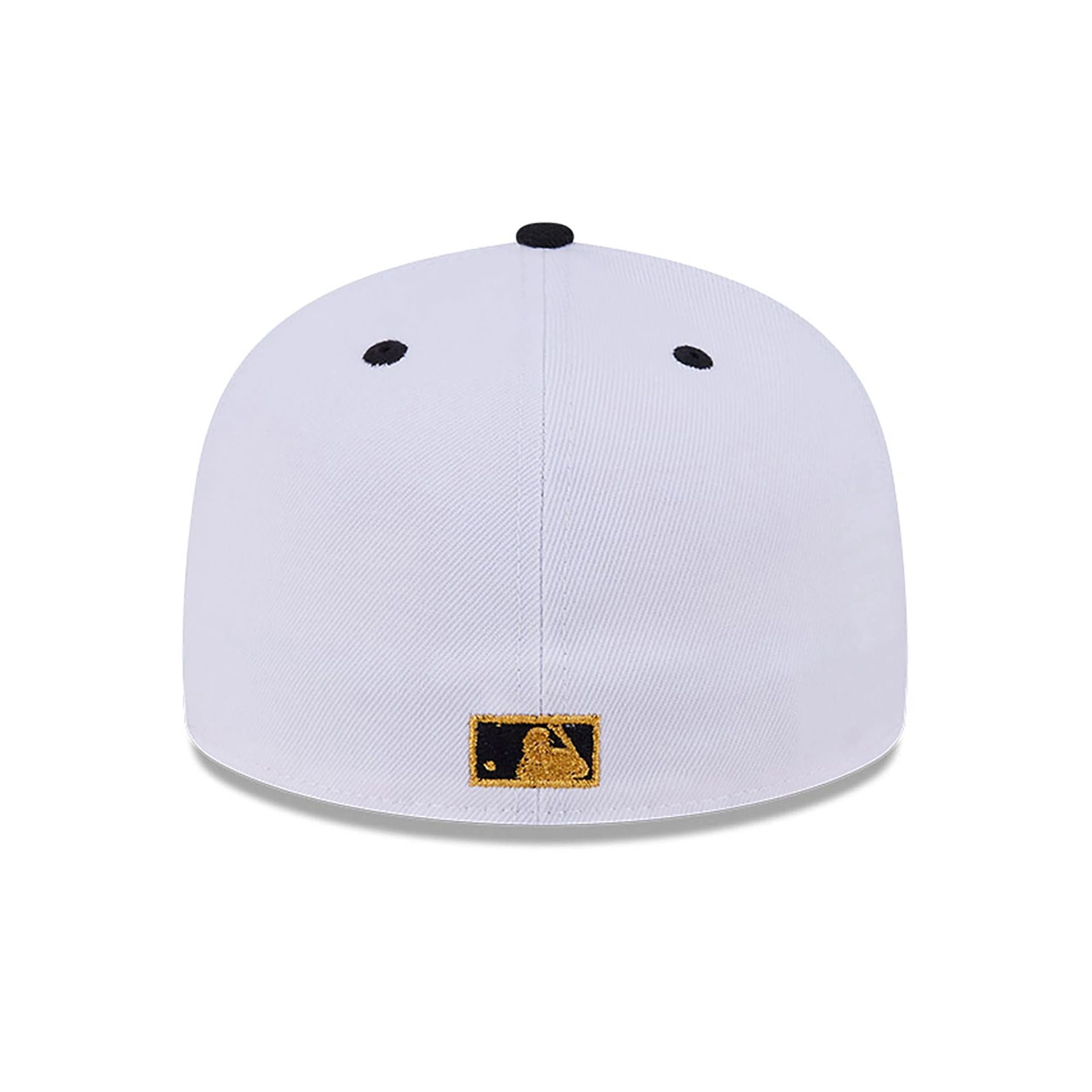 This is a Chicago White Sox 59FIFTY Day White 59FIFTY Fitted Cap 3