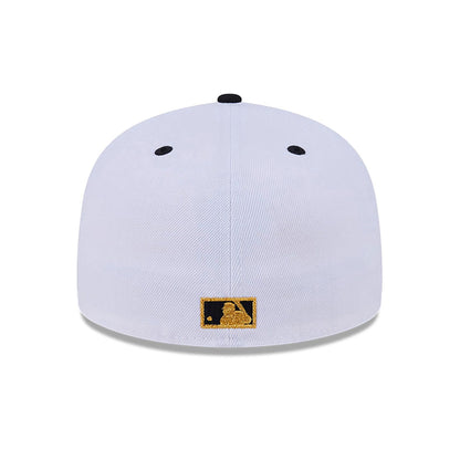 This is a Detroit Tigers 59FIFTY Day White 59FIFTY Fitted Cap 5