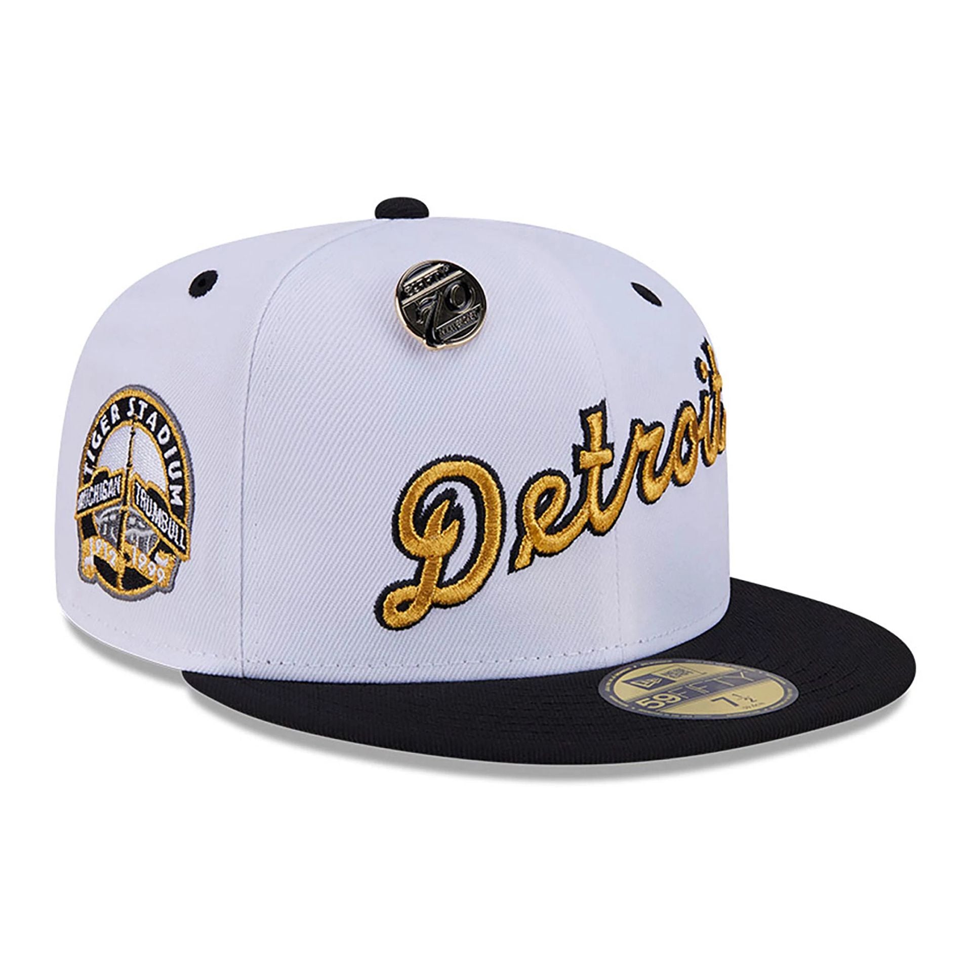 This is a Detroit Tigers 59FIFTY Day White 59FIFTY Fitted Cap 1