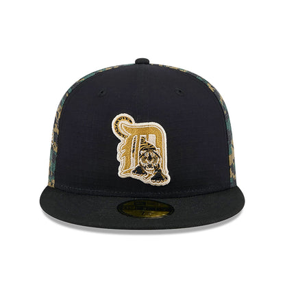 This is a Detroit Tigers Digi Camo Black 59FIFTY Fitted Cap 3