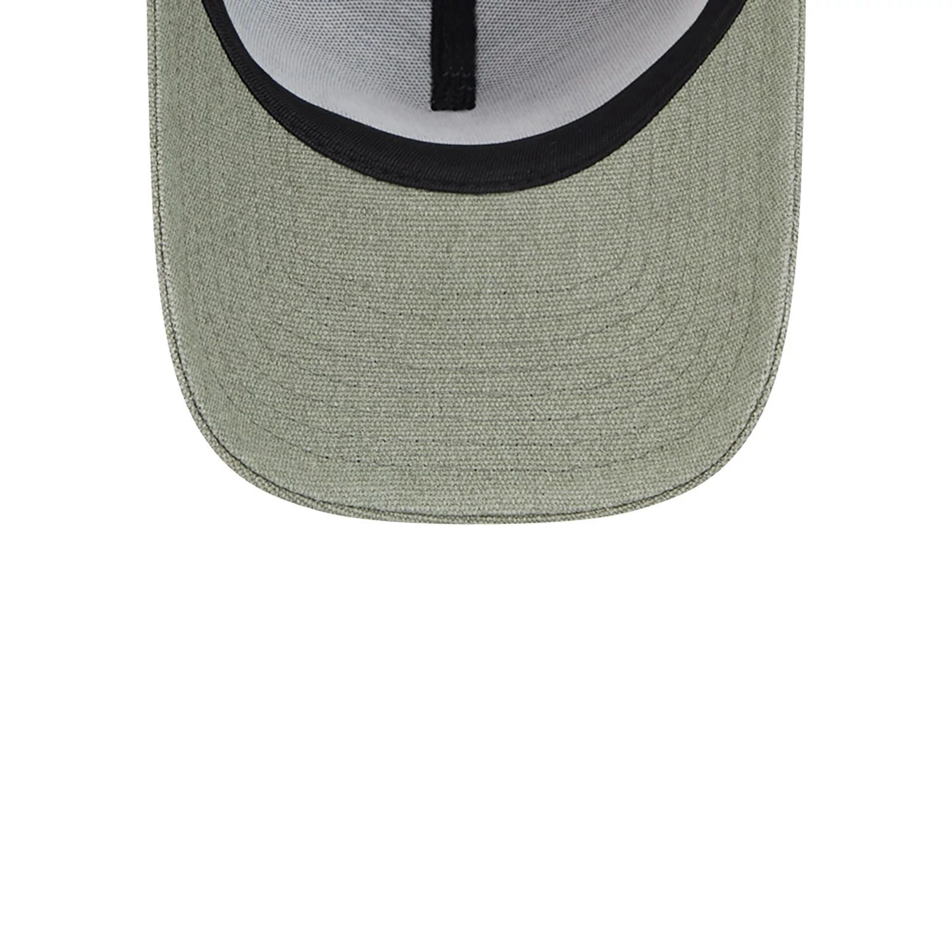 This is a LA Lakers Logo Essentials Green 9FORTY A-Frame Adjustable Cap 3