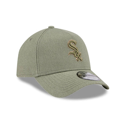 This is a Chicago White Sox Logo Essentials Green 9FORTY A-Frame Adjustable Cap 4