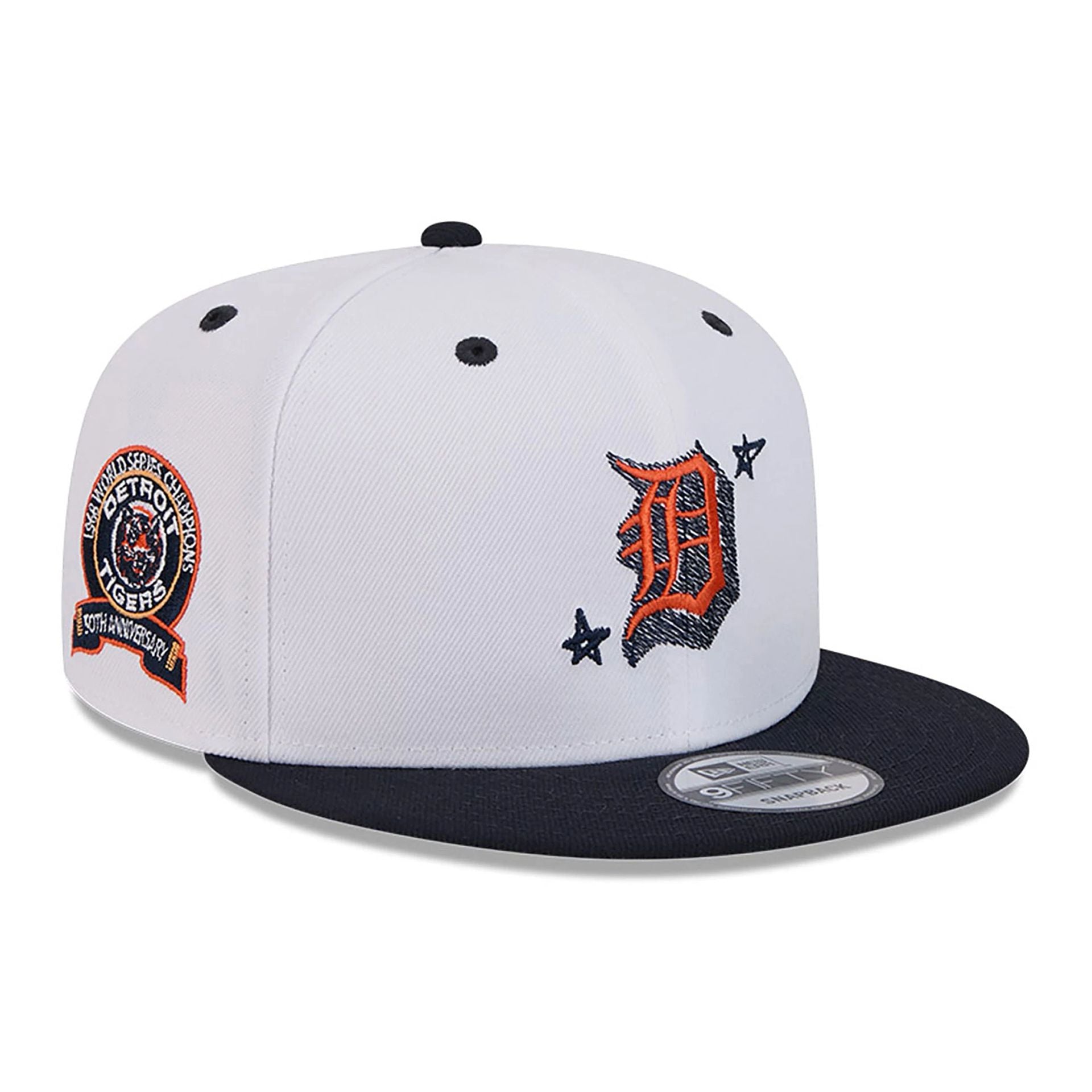 This is a Detroit Tigers Official Doodles White 9FIFTY Snapback Cap 1