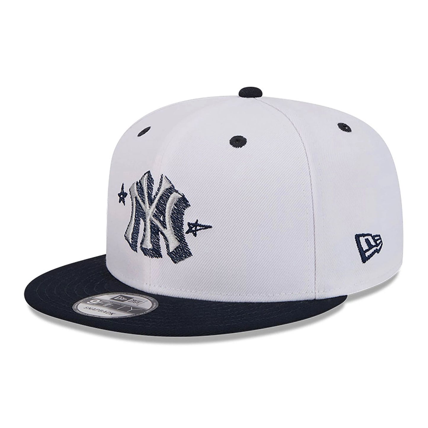 This is a New York Yankees Official Doodles White 9FIFTY Snapback Cap 4