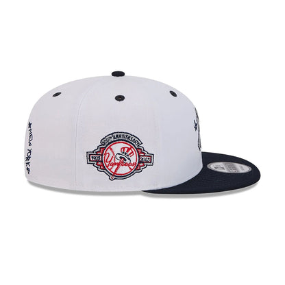 This is a New York Yankees Official Doodles White 9FIFTY Snapback Cap 6