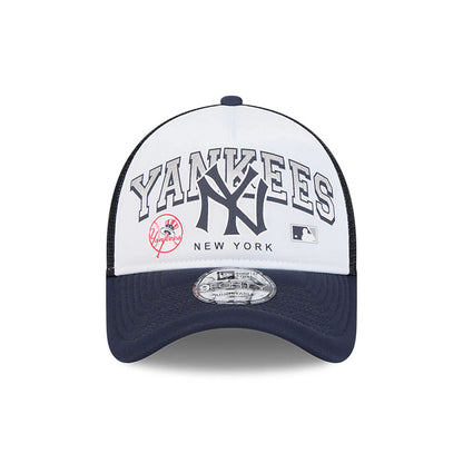 This is a New York Yankees Retro Wordmark Black 9FORTY A-Frame Trucker Adjustable Cap 3