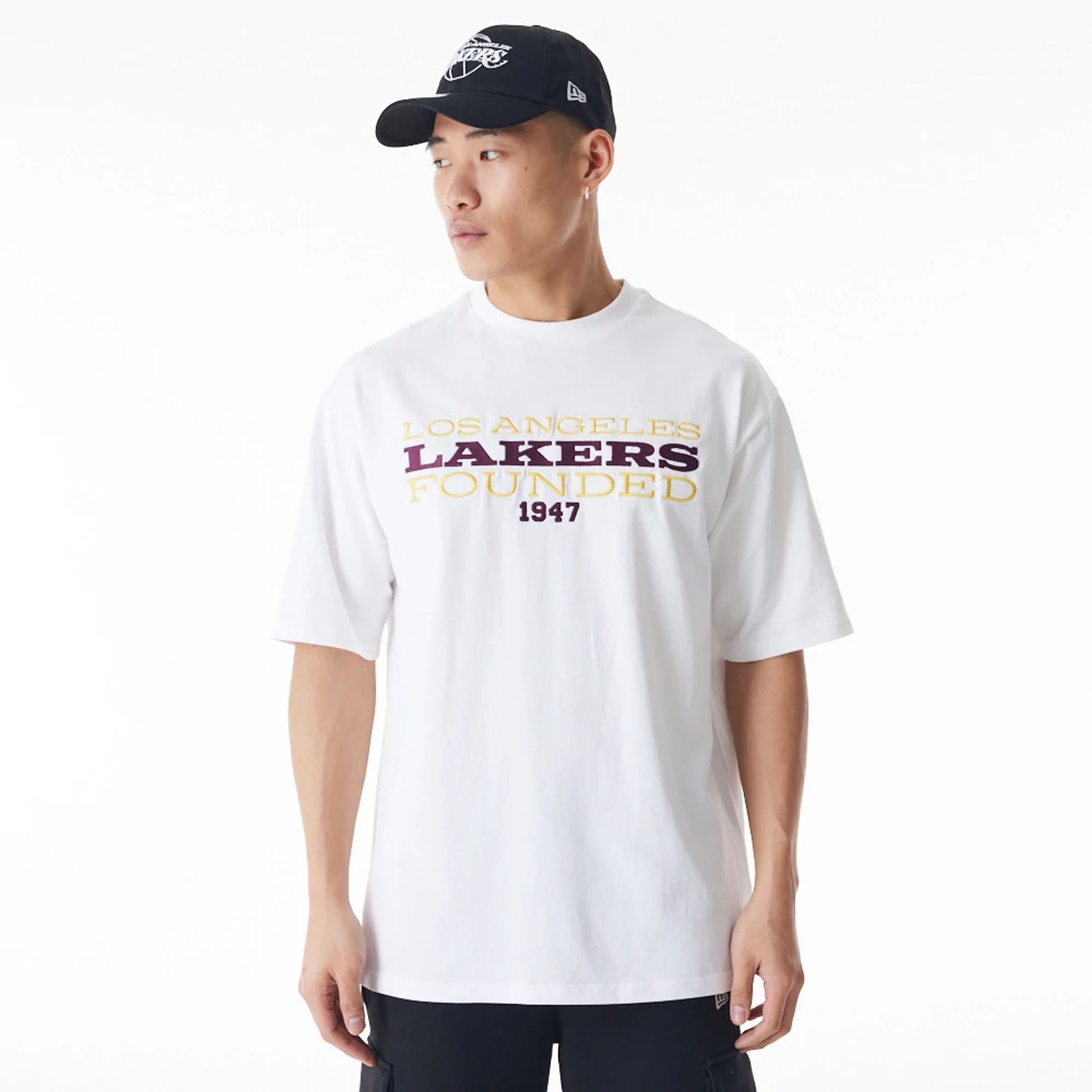 The Male model is wearing LA Lakers NBA Lifestyle White T-Shirt  1