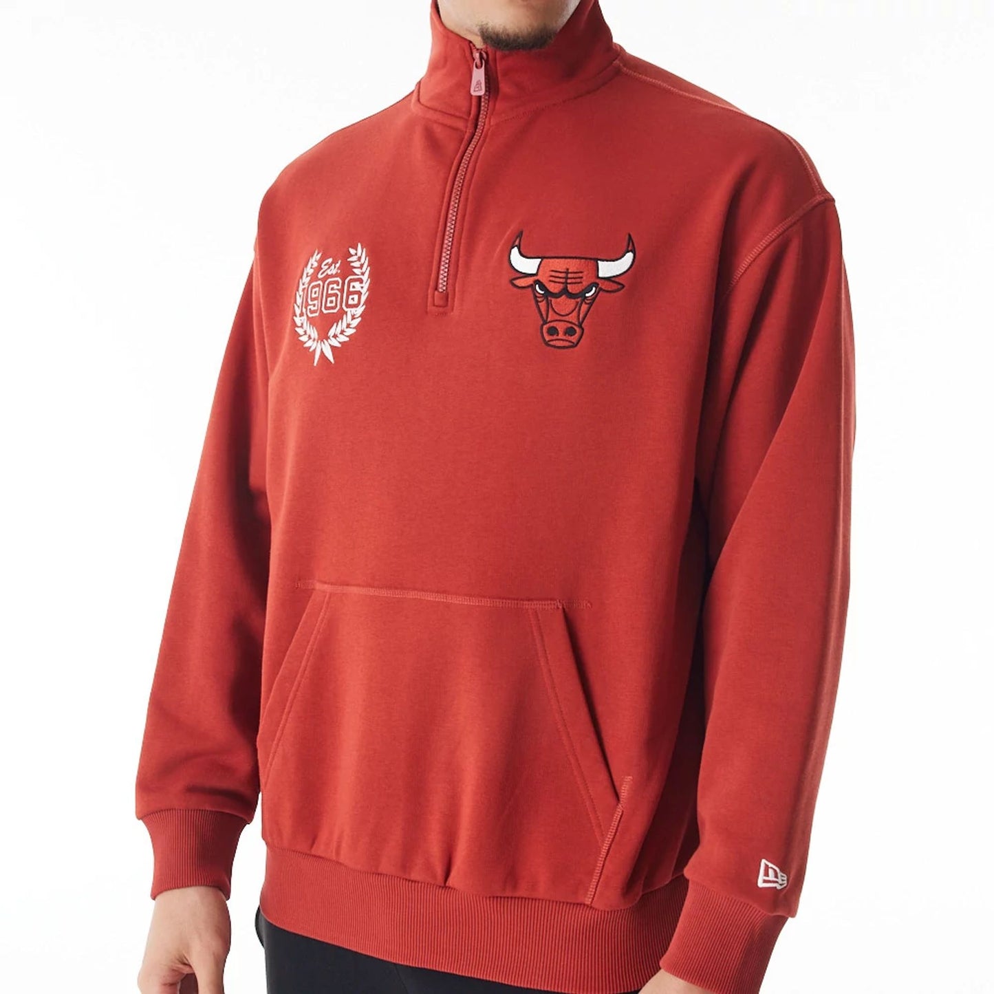 The Male model is wearing Chicago Bulls NBA Lifestyle Red Quarter Zip Sweater  1