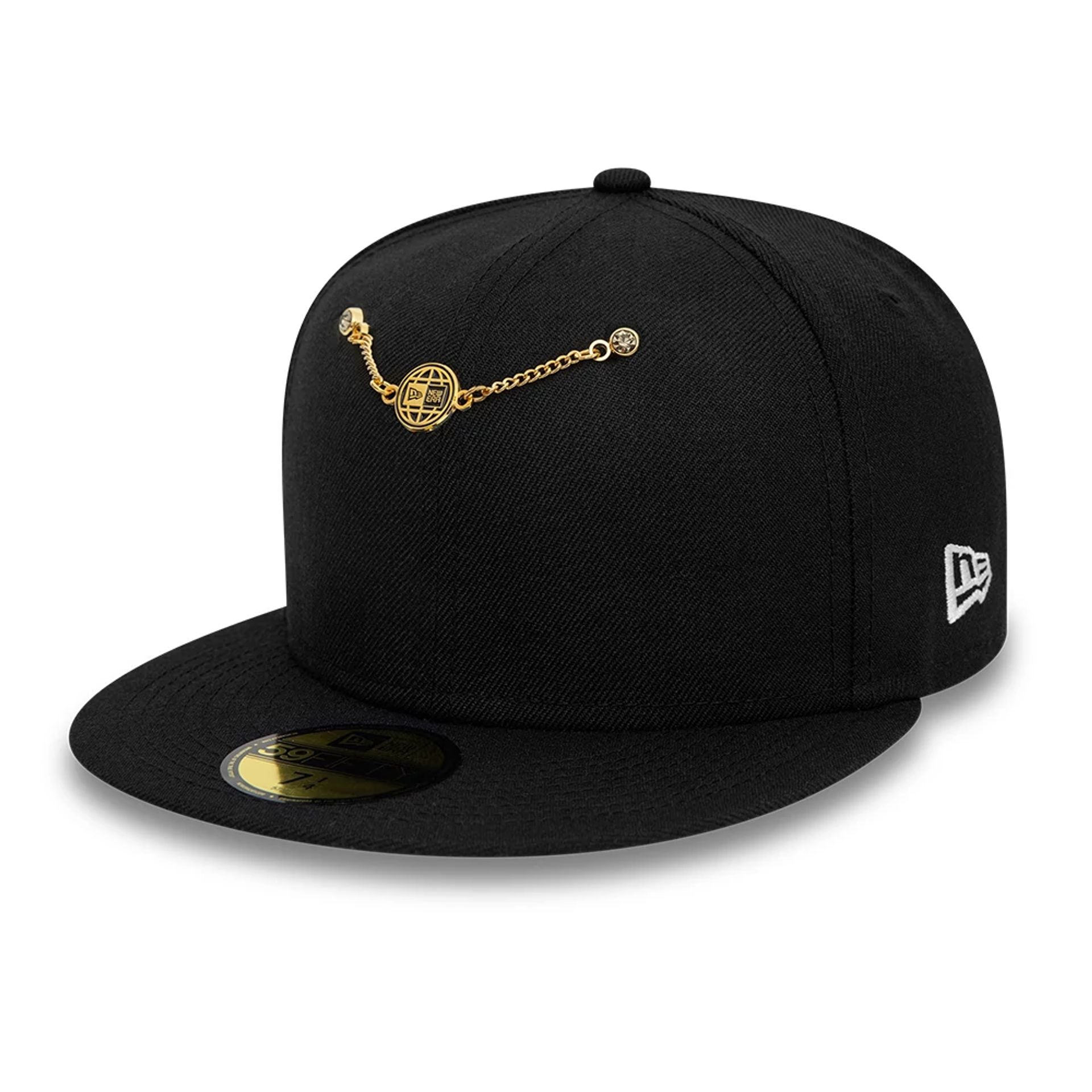 This is a New Era Globe Chain 59FIFTY Day Black Pin Badge 2