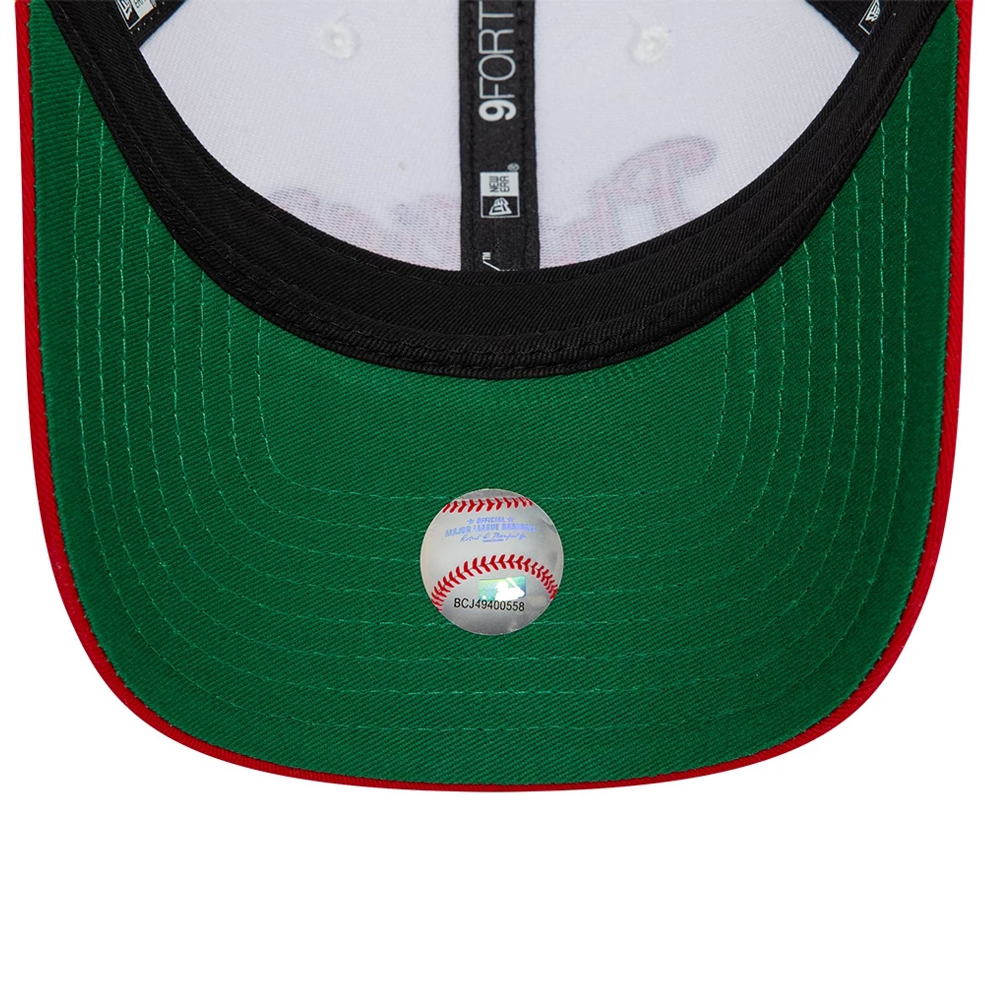 This is a Philadelphia Phillies MLB London Series 2024 Contrast White 9FORTY Adjustable Cap 2