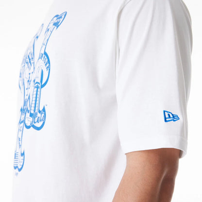 The Male model is wearing New York Mets MLB London Series 2024 City White Oversized T-Shirt 7