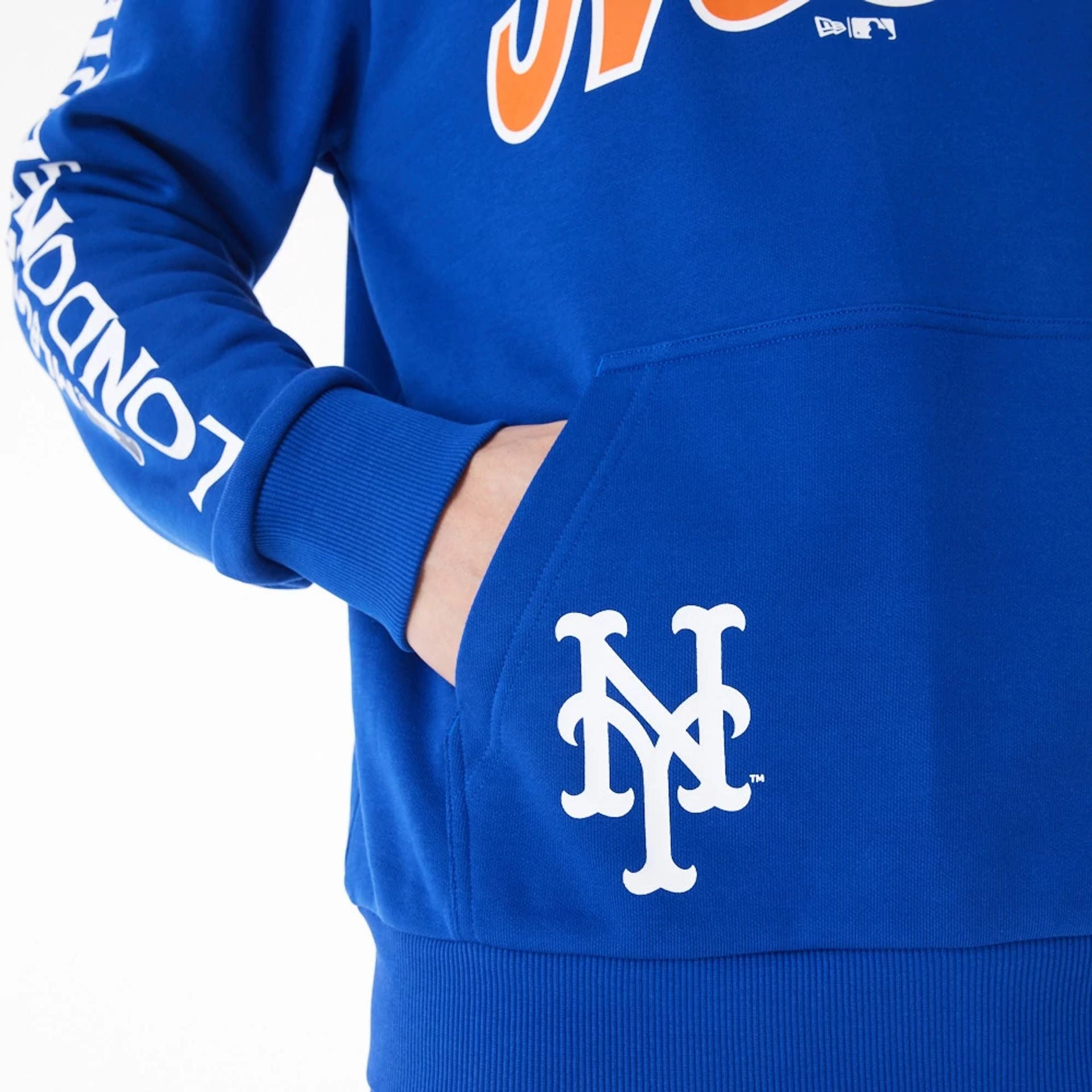 The Male model is wearing New York Mets MLB London Series 2024 Blue Pullover Hoodie 8