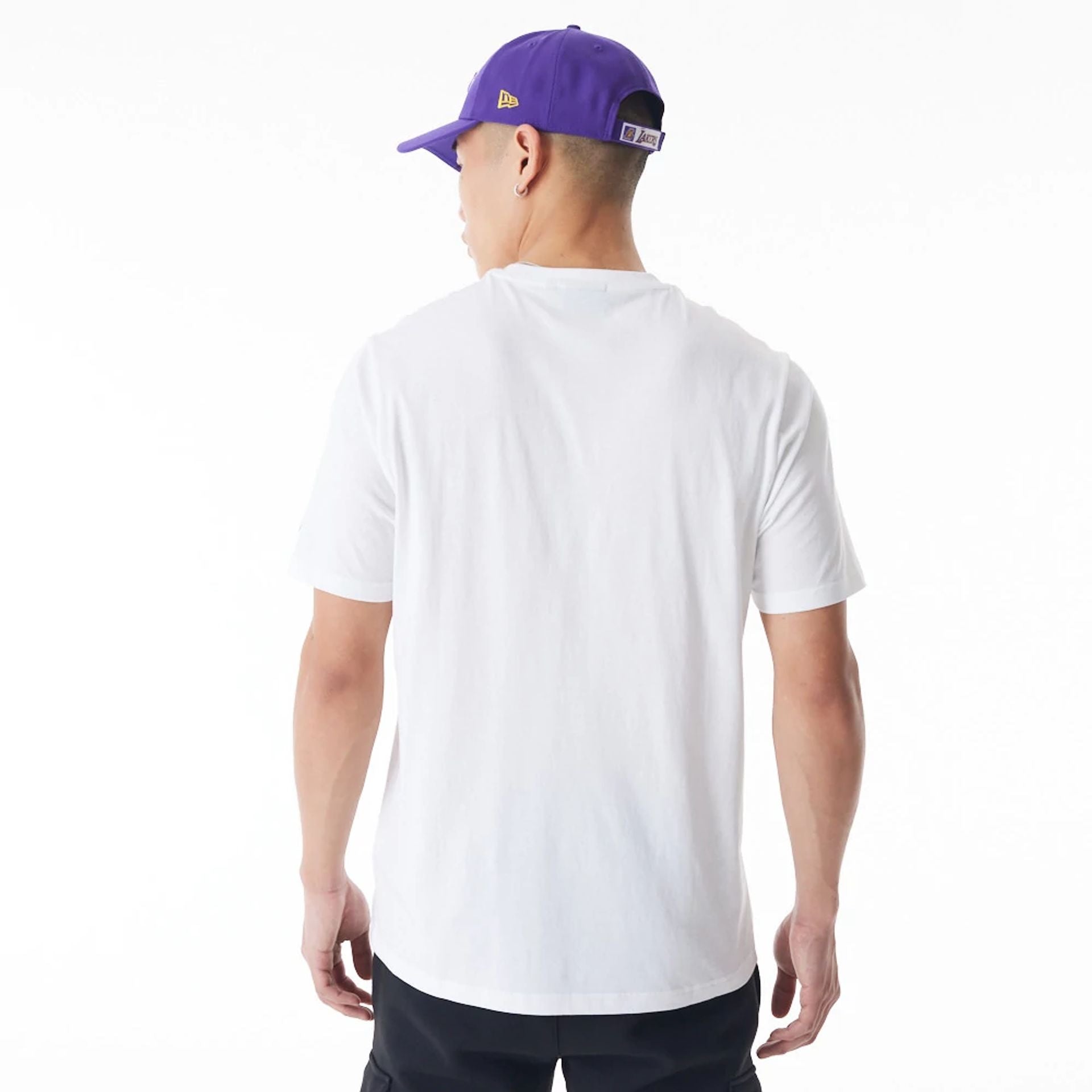 The Male model is wearing LA Lakers NBA Net Graphic White T-Shirt 3