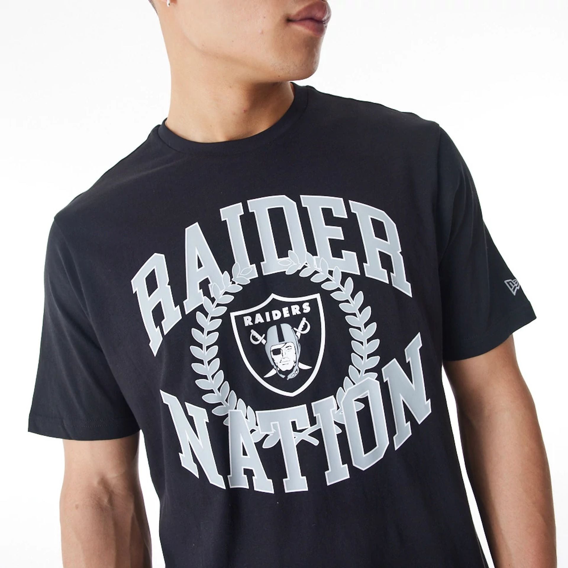 The Male model is wearing Las Vegas Raiders NFL Laurel Graphic Black T-Shirt 6