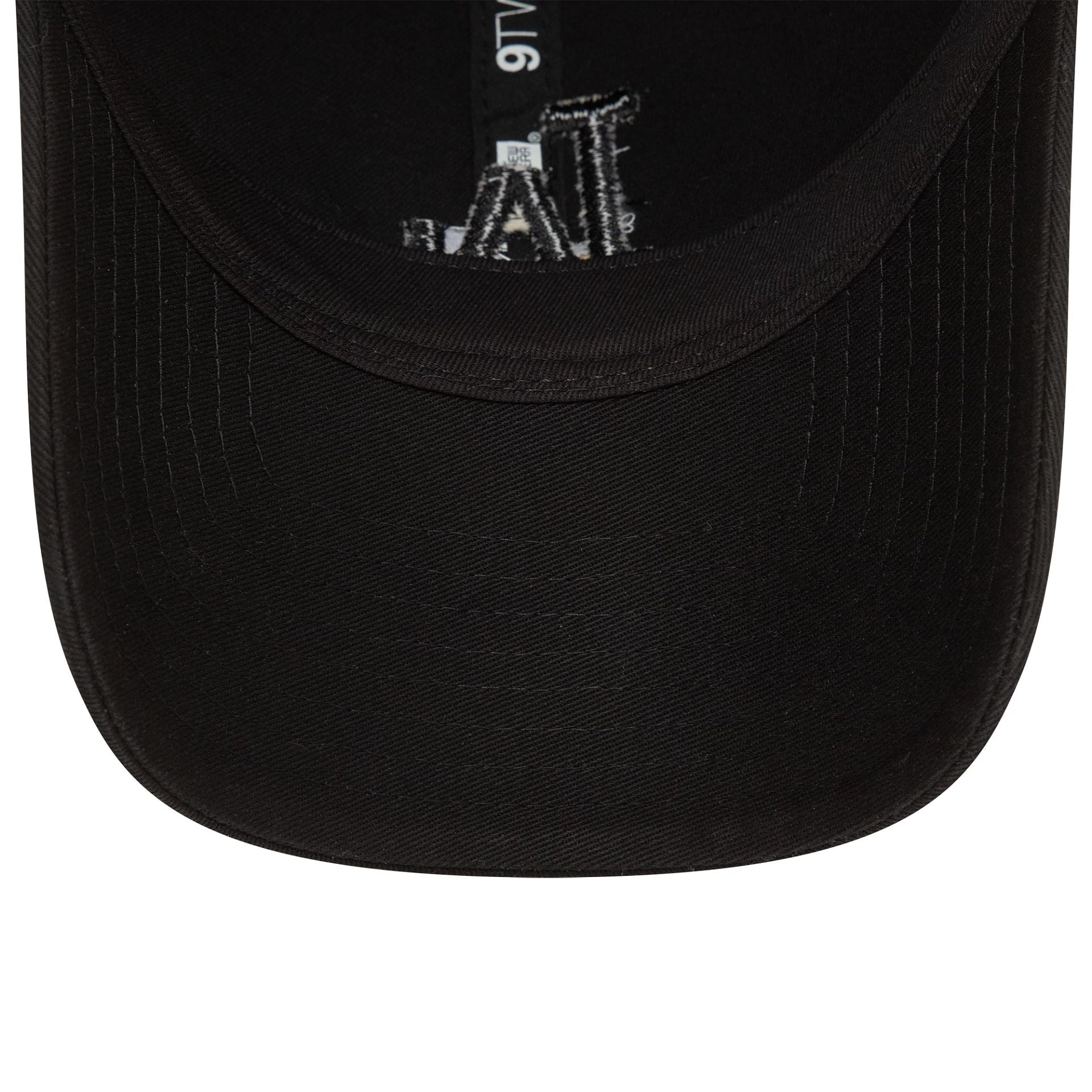 This is a LA Dodgers Washed Black 9TWENTY Adjustable Cap 5