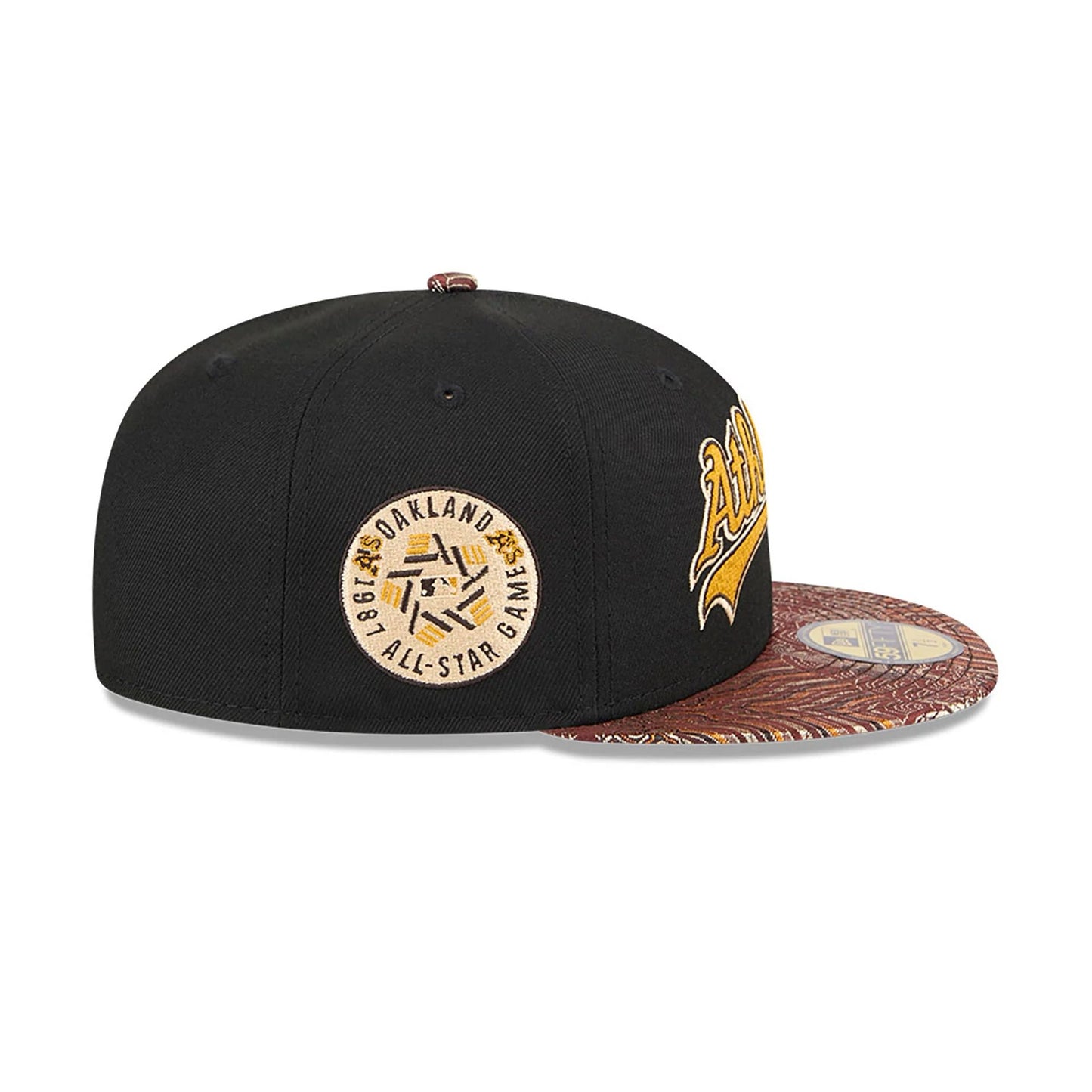 This is a Oakland Athletics Jacquard Visor Black 59FIFTY Fitted Cap 6