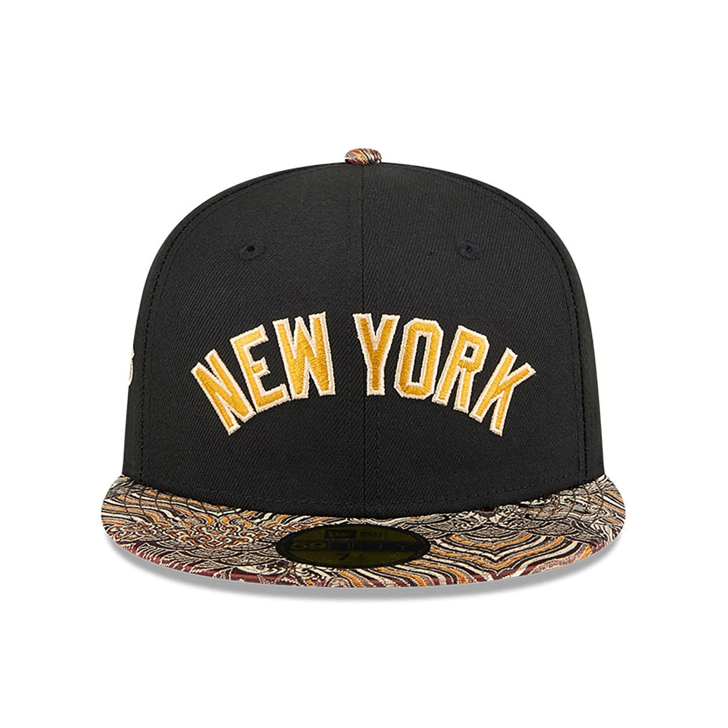 This is a New York Yankees Jacquard Visor Black 59FIFTY Fitted Cap 3