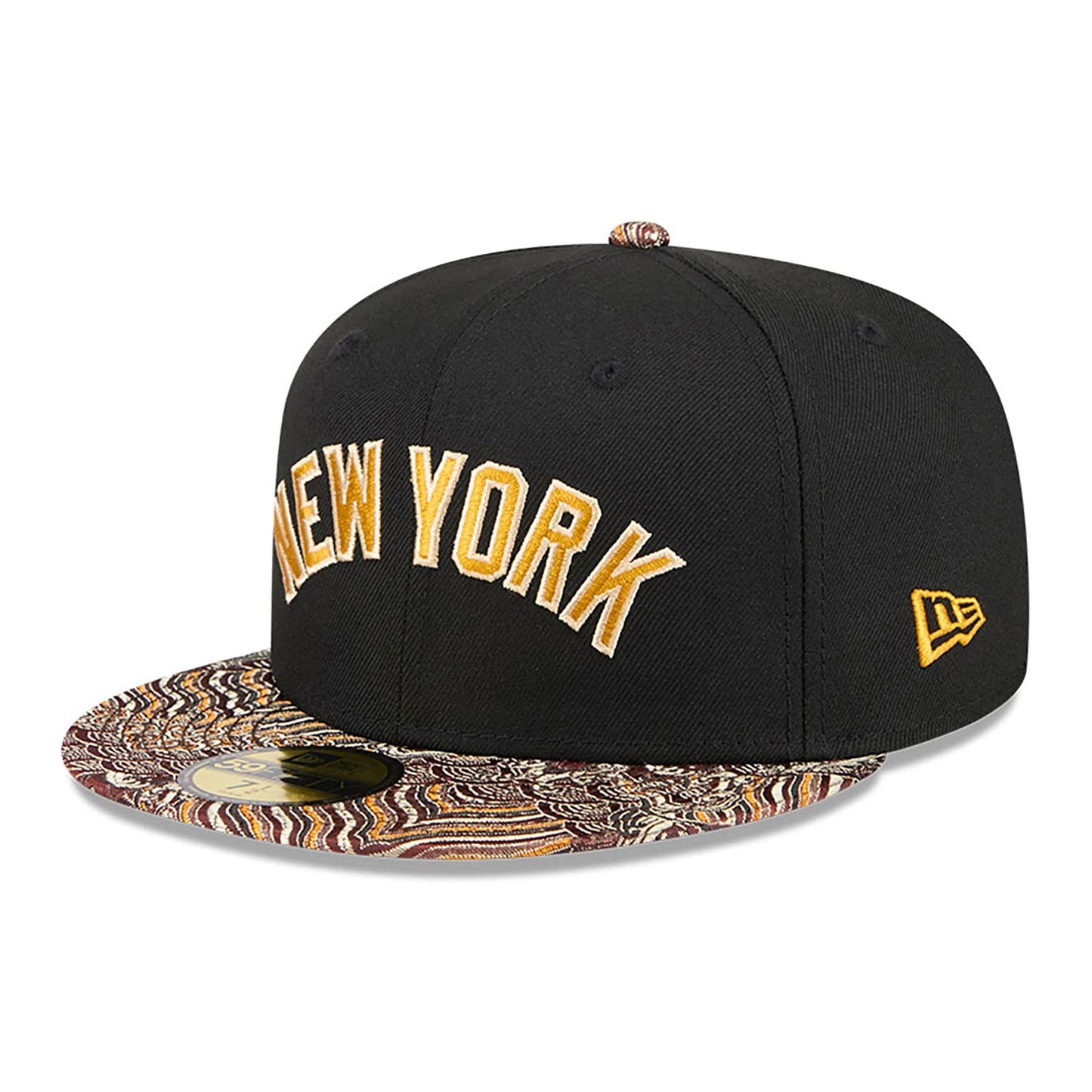 This is a New York Yankees Jacquard Visor Black 59FIFTY Fitted Cap 4