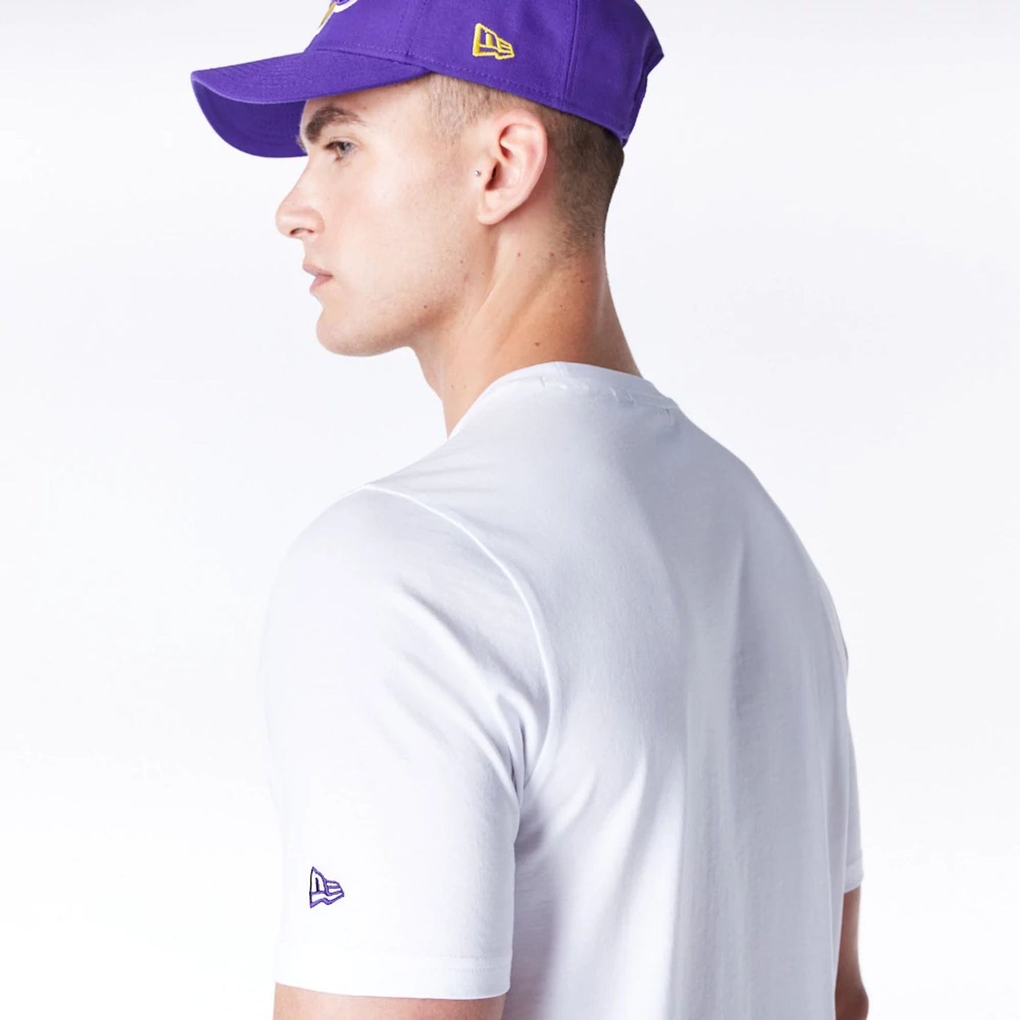 The Male model is wearing LA Lakers NBA Graphic White T-Shirt 4