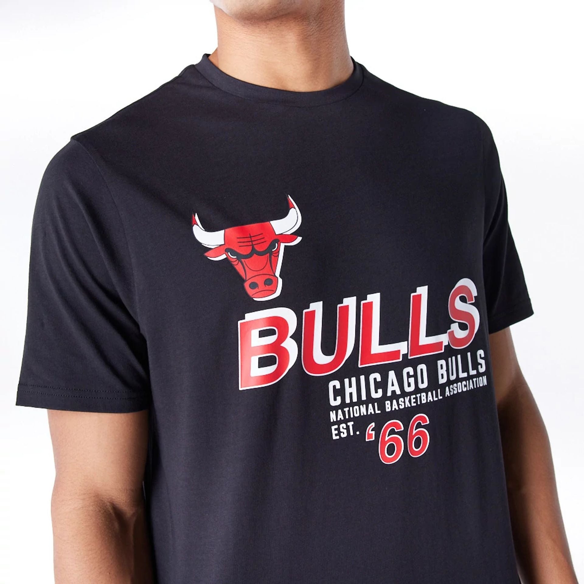 The Male model is wearing Chicago Bulls NBA Graphic Black T-Shirt 4