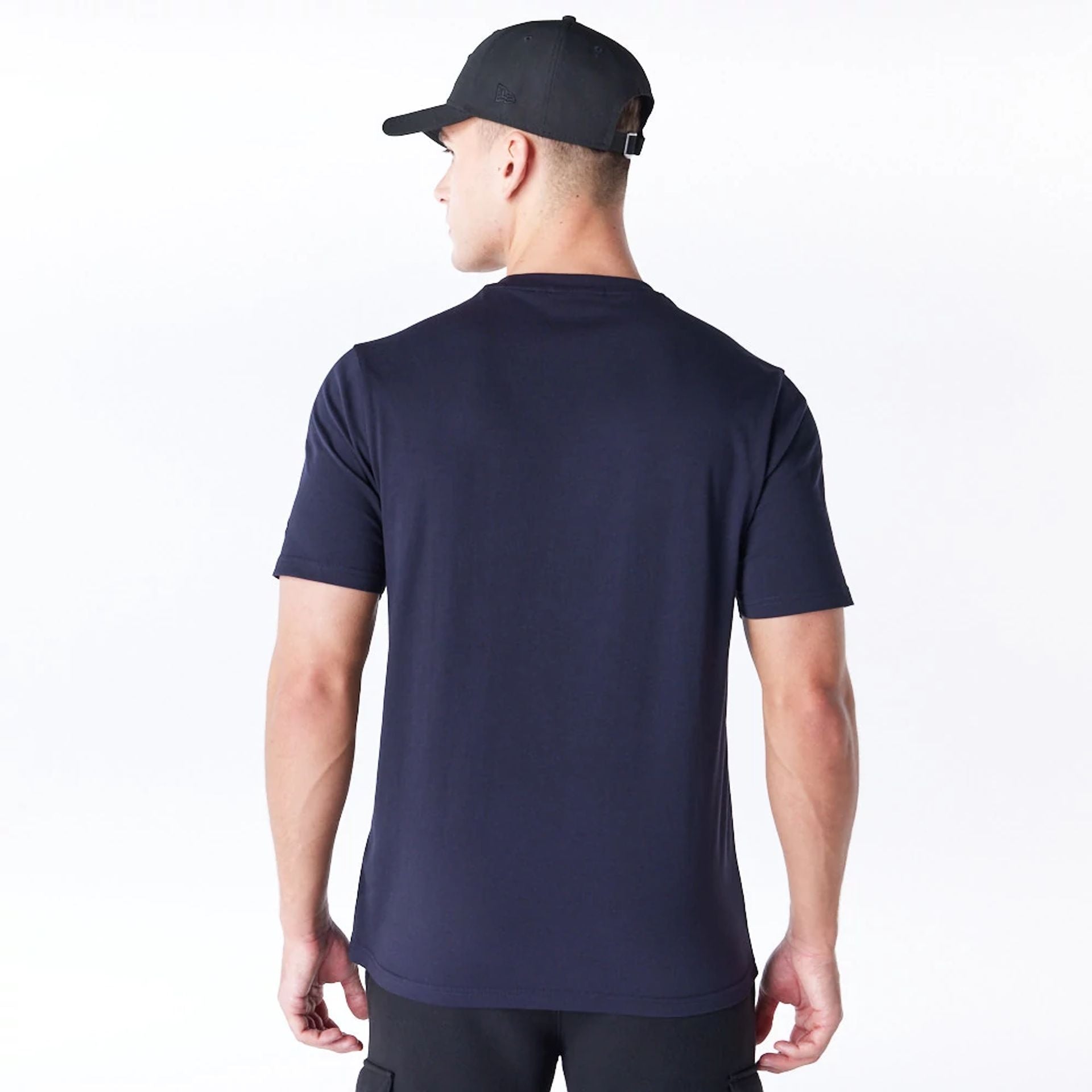 The Male model is wearing New York Yankees MLB Baseball Graphic Navy T-Shirt 2