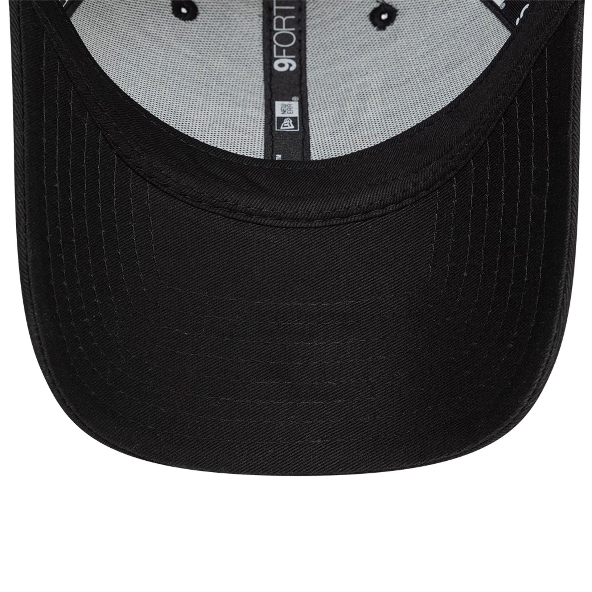 This is a New Era USA Country Flag Infill Black 9FORTY Adjustable Cap 6