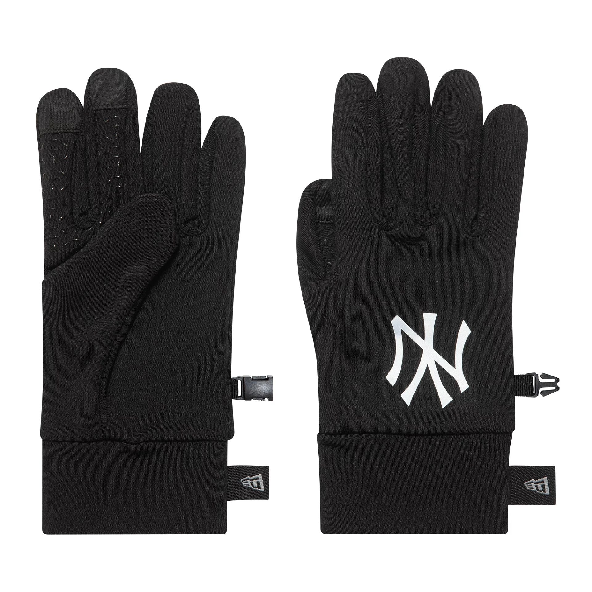 This is a New York Yankees MLB Print Black Etouch Gloves 2